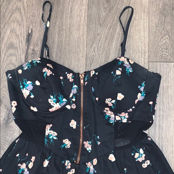 ❌SOLD❌Material Girl Midi Dress - Picture 5 of 7